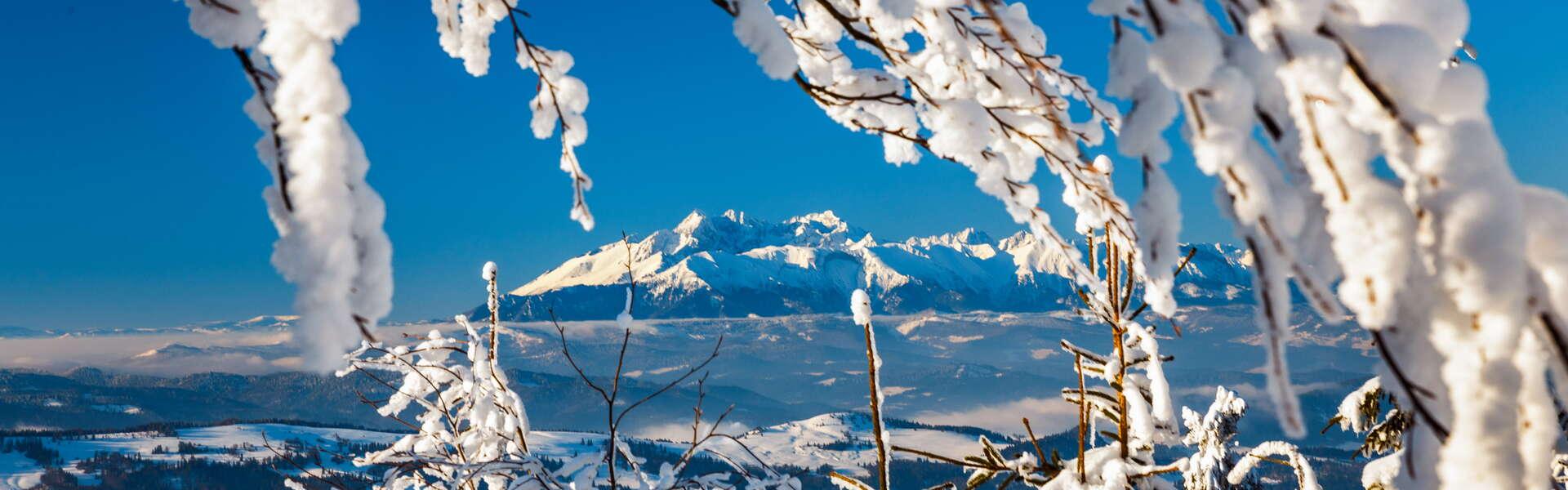 Obrazek: Nie tylko Morskie Oko i Tatry: zimowe góry Małopolski na każdą okazję