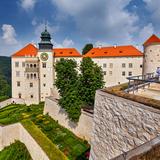 Image: The fortified castle Pieskowa Skała